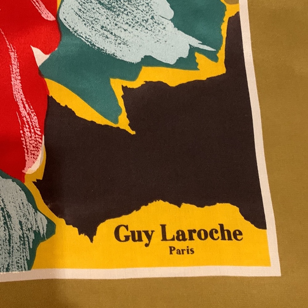 💗Guy Laroche Paris Silk Scarf Vintage 1970s